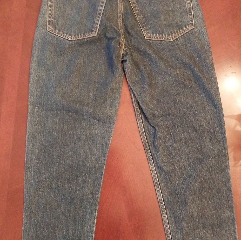 SOLD. Re-Done Jeans, size 26 - Picture 6 of 11